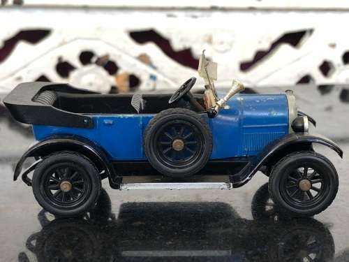 WOW !!! VINTAGE ITALIAN DIECAST RIO MODEL CAR - 1919 FIAT 501 - OPEN TOP - METAL BODY - PLASTIC TRIM