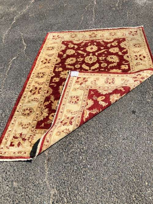 WOW !!! LOVELY PURE WOOL HAND KNOTTED RED CHOBI PERSIAN CARPET IN EXCELLENT CONDITION 2080 X 1510mm