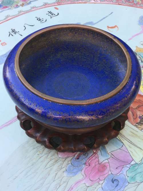 Collectors Antique Ming marked Chinese Bronze Cloisonne Censor on Carved wood Stand