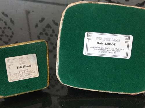 lot 4 Marked Collection Liliput Miniature Houses - Toll House, Oak Lodge,Acorn Cottage,April Cottage