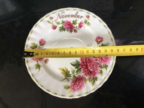 November Chrysanthemium Flowers of the Month, 16.5 cm Cake Plate  by Royal Albert Bone  Porcelain