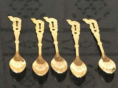5 AWESOME GOLDPLATED S/S  "CAMEL  TEA SPOONS