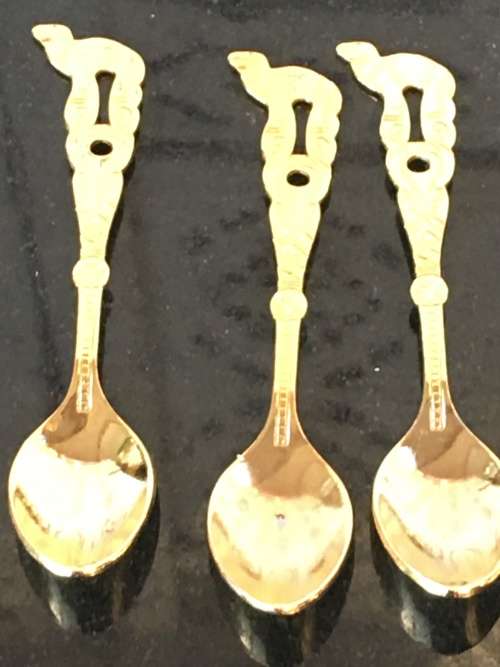 5 AWESOME GOLDPLATED S/S  "CAMEL  TEA SPOONS