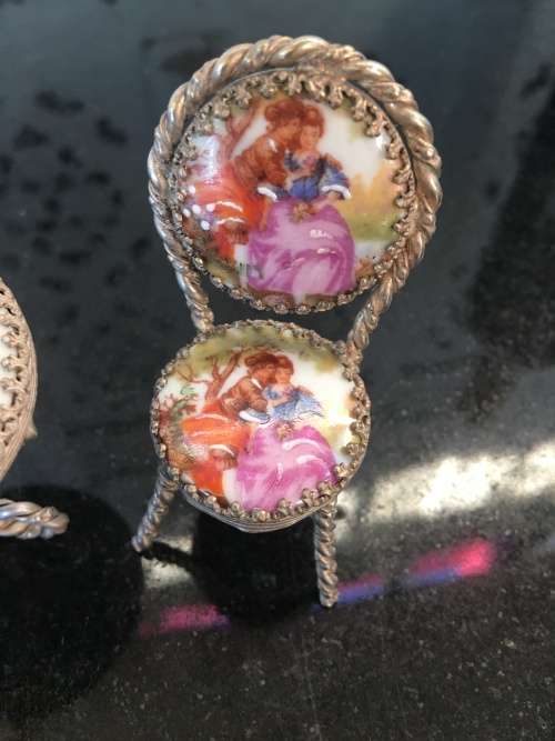 Wow!! Rare Genuine Silver & French Fragonard Limoges Porcelain Miniature table and Chairs - 77.11g