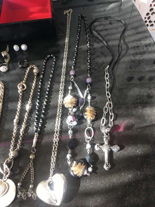 A Lot Of Black & Silver Metal Fashion Jewelry Pieces in A Lovely Vintage Vinyl Windup Ballerina Box