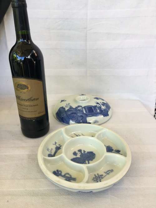 A Lovely Blue & White Signed Chinese Lidded Divider Porcelain Dish Hand Painted U/G