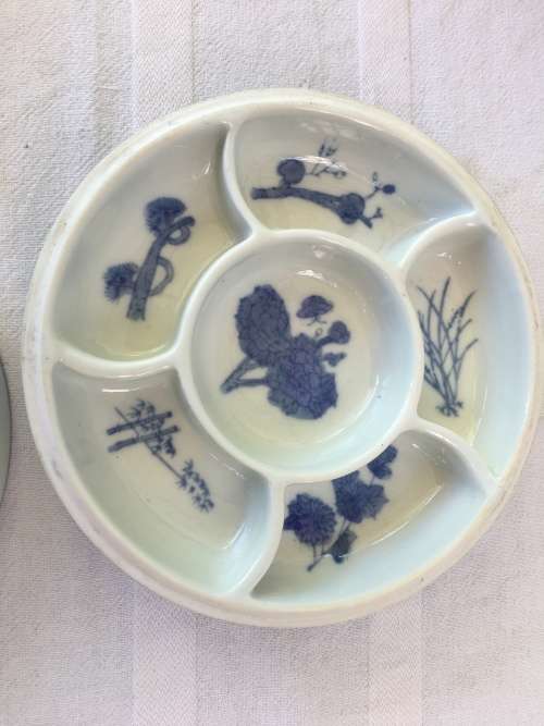 A Lovely Blue & White Signed Chinese Lidded Divider Porcelain Dish Hand Painted U/G