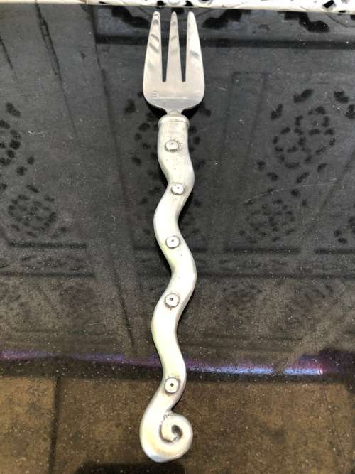 WOW !!! CARROL BOYES FUNCTIONAL ART !!! SPOTTED WAVE SERVING FORK - CLEARLY MARKED