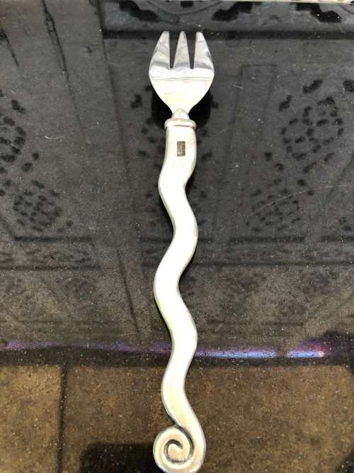 WOW !!! CARROL BOYES FUNCTIONAL ART !!! SPOTTED WAVE SERVING FORK - CLEARLY MARKED