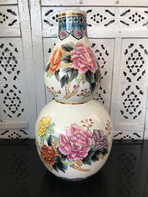 c1970s Chinese Zhongguo Zhi Zao  Double Gourd Vase Hand Floral & Bird Vase & Gold Gilt 45cm High