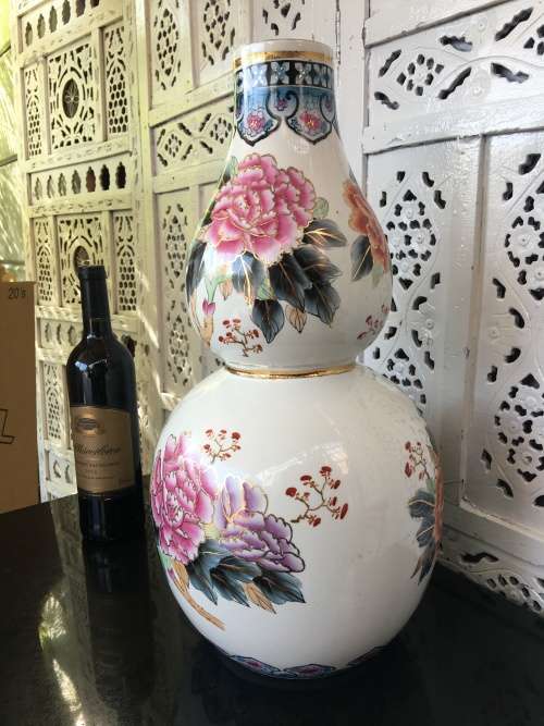 c1970s Chinese Zhongguo Zhi Zao  Double Gourd Vase Hand Floral & Bird Vase & Gold Gilt 45cm High