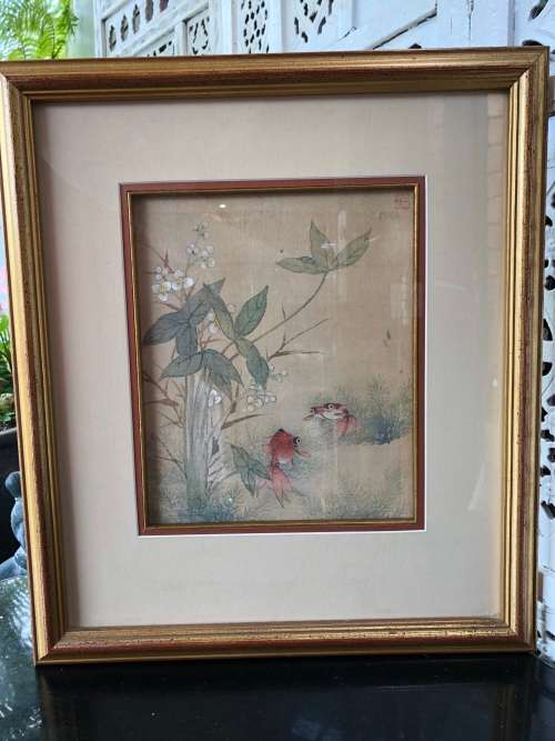 ABSOLUTELY STUNNING ORIGINAL CHINESE PAINTING OF GOLDFISH ON SILK - SIGNED AND WELL FRAMED