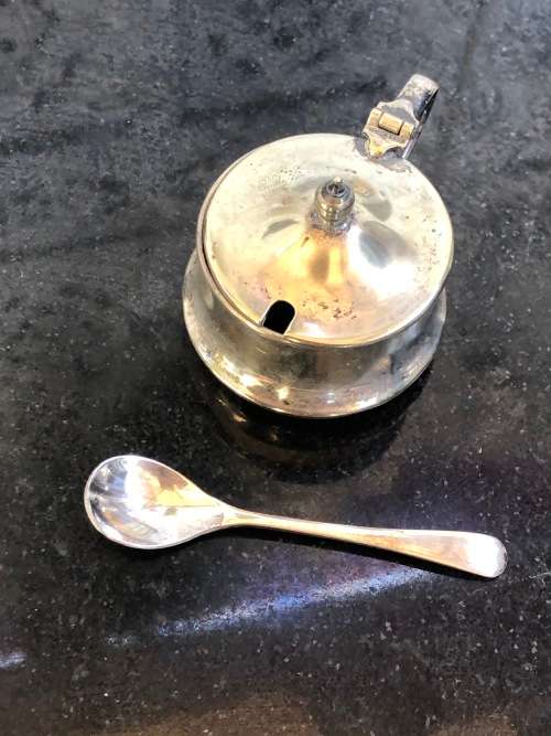 SET OF THREE SILVER PLATED MUSTARD POTS WITH SPOONS - ONE WITH A COBALT BLUE GLASS LINER