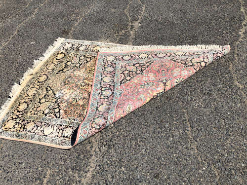 LARGE PURE WOOL HAND KNOTTED PERSIAN CARPET - SHADES OF PINK - CHECK DESCRIPTION 1740 X 1200mm