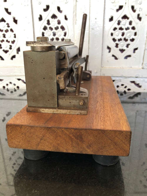 WOW !!! PRECISION CRAFT TOOLS - CUSTOM / PURPOSE BUILD - MANUAL LEATHER SKIVER / SPLITTER