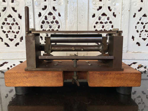 WOW !!! PRECISION CRAFT TOOLS - CUSTOM / PURPOSE BUILD - MANUAL LEATHER SKIVER / SPLITTER