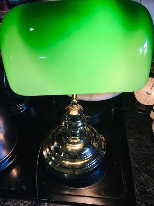 Vintage Bankers Lamp. with Green Glass Shade, working 100%,