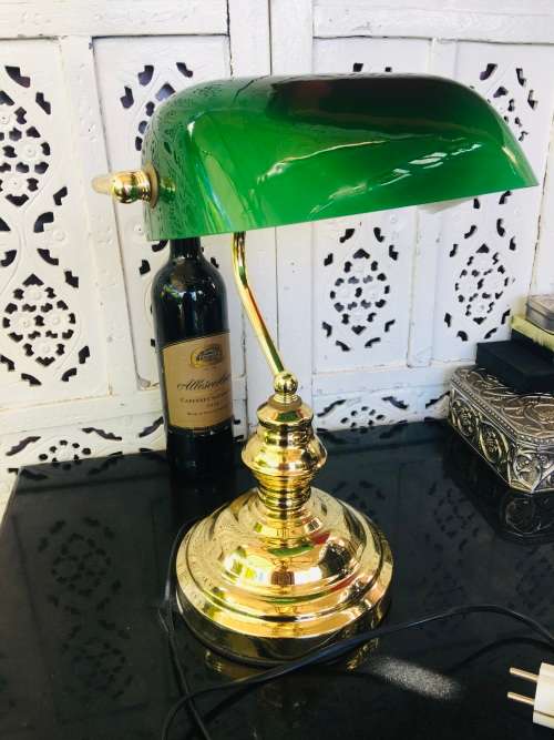 Vintage Bankers Lamp. with Green Glass Shade, working 100%,