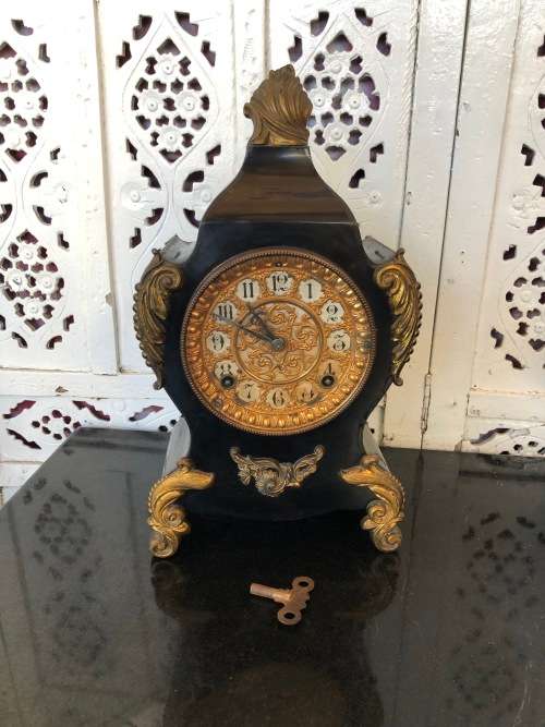 STUNNING !!!!!!  ANSONIA MANTLE CLOCK IN FULL WORKING ORDER - KEY INCLUDED - TRUE CLASSIC