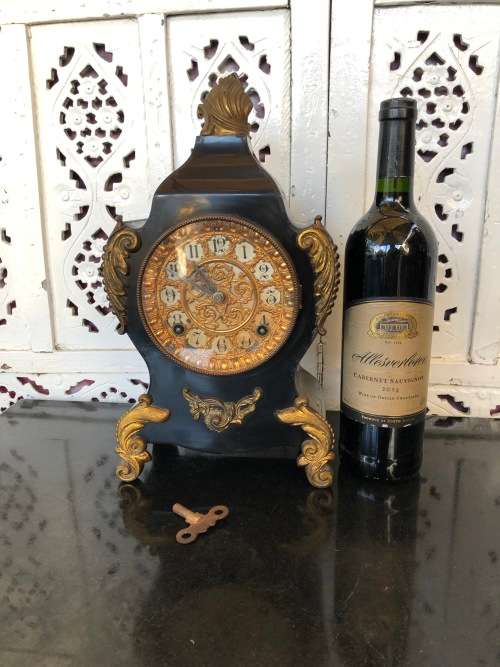 STUNNING !!!!!!  ANSONIA MANTLE CLOCK IN FULL WORKING ORDER - KEY INCLUDED - TRUE CLASSIC