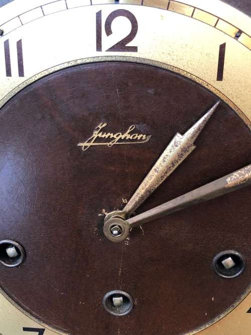 WOW !!! CLASSIC JUNGHAN`S BALL AND CLAW STYLED MANTLE CLOCK - NO KEY - WORKING