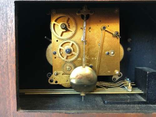 WOW !!! CLASSIC JUNGHAN`S BALL AND CLAW STYLED MANTLE CLOCK - NO KEY - WORKING