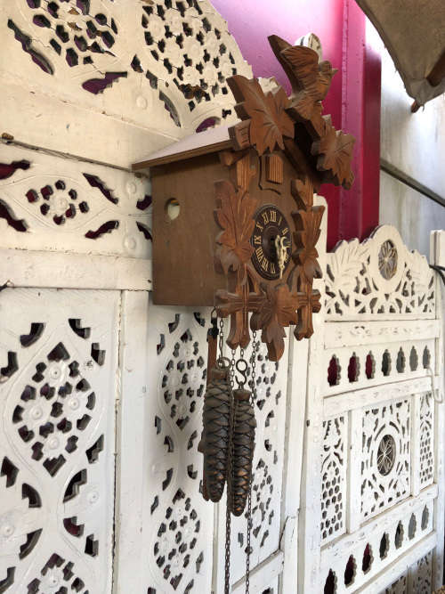 WEST GERMAN CUCKOO CLOCK - COMPLETE - WORKING