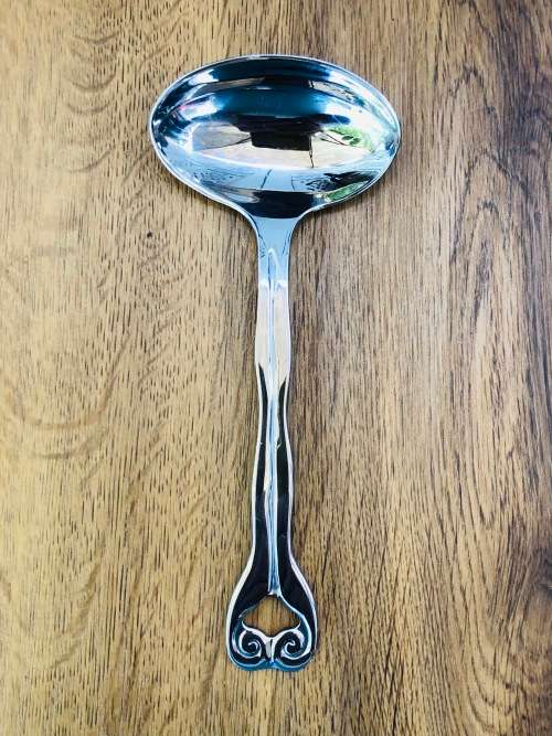 CARROL BOYES FUNCTIONAL ART !!! HANGING WAVE PATTERN SAUCE SPOON - 18/8 STAINLESS STEEL