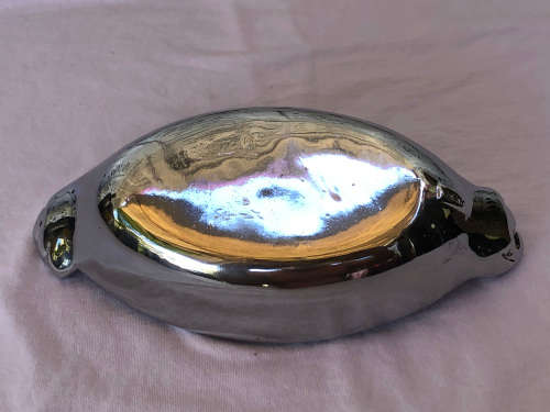 CARROL BOYES (1954 - 2019) - ORIGINAL HEADS PATTERN PATE DISH - BRAND NEW FUNCTIONAL ART