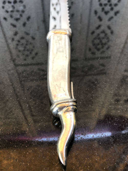 CARROL BOYES (1954 - 2019) TORCH PATTERN LARGE EVER-SHARP BREAD KNIFE -  FUNCTIONAL ART