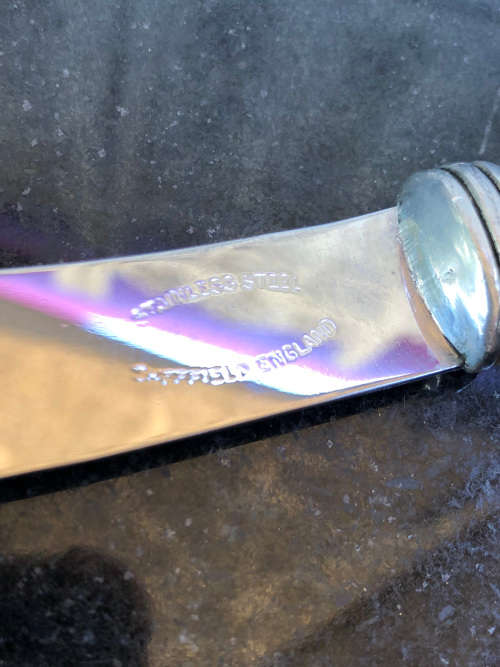 CARROL BOYES (1954 - 2019) TORCH PATTERN MINI PATE KNIFE - CLEARLY MARKED