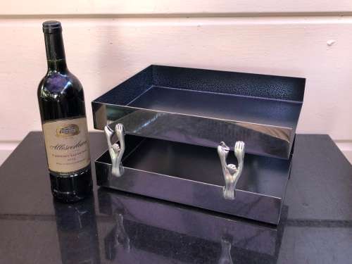 LATE ENTRY !!!!!  Carrol Boyes (1954 - 2019) Functional Art !!! - Man Pattern Paper Tray Set