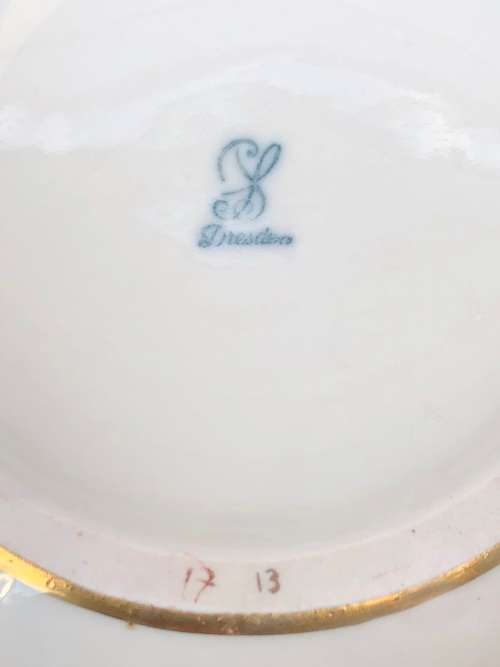 WOW !!! CARL THIEME FOR DRESDEN (1902 - 1920) RARE PIERCED AND EMBELLISHED LIDDED BOWL