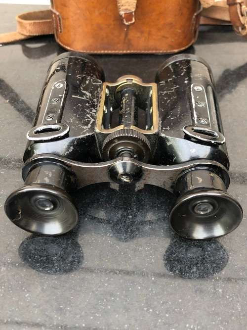 WOW !!! WW2 GERMAN ARTILLERY BINOCULARS BY HERSOLDT WETZLAR IN THE ORIGINAL CASE - c1943