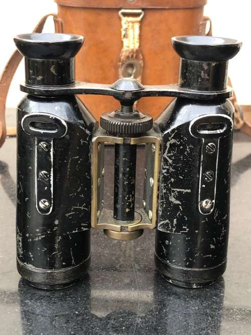 WOW !!! WW2 GERMAN ARTILLERY BINOCULARS BY HERSOLDT WETZLAR IN THE ORIGINAL CASE - c1943
