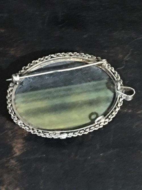 LARGE SILVER AND CHRYSOBERYL BROOCH / PENDANT - CLEARLY MARKED