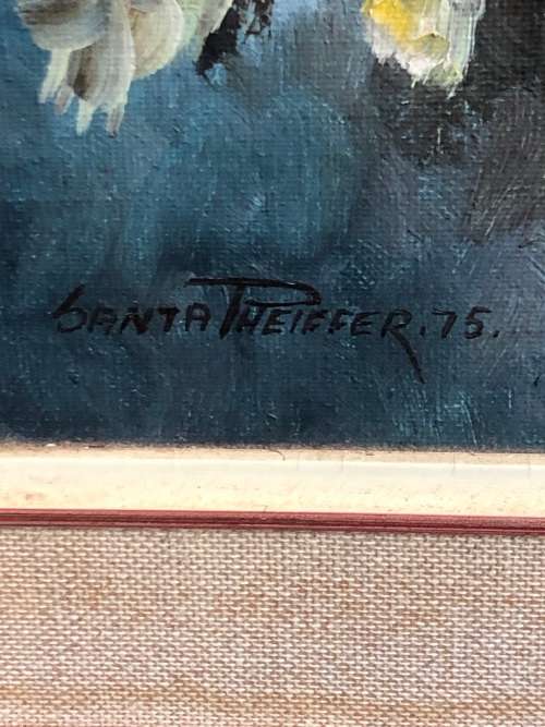 SANTA PHEIFFER (SA 20th CENTURY) FRAMED OIL ON CANVAS STILL LIFE OF FLOWERS DATED 1975