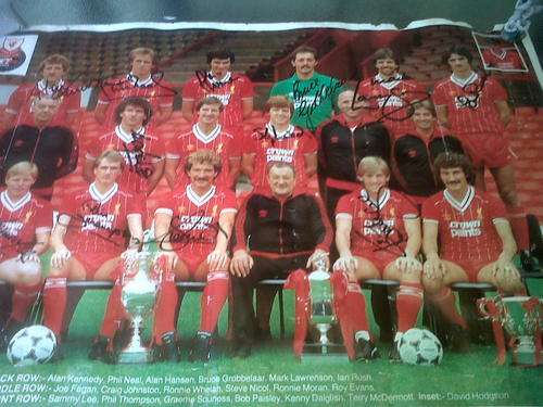 liverpool poster with signatures