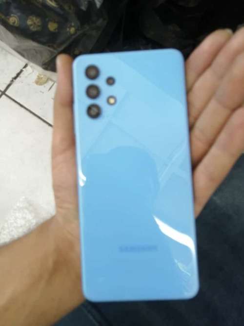 SAMSUNG GALAXY A52 CLEAN AND NEAT GOOD SECOND HAND /128 GIG