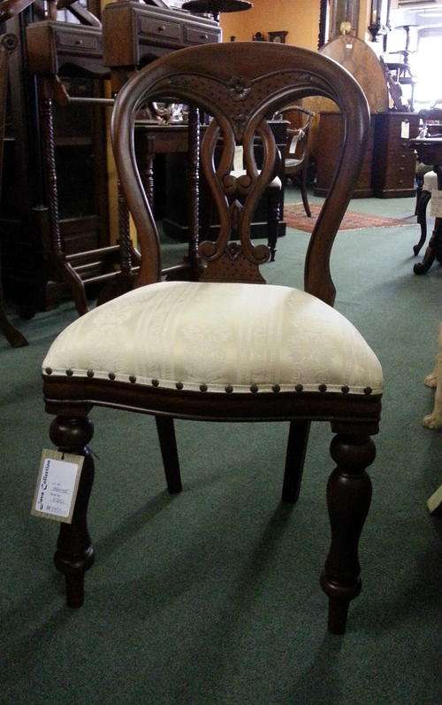 Dining Chair - Solid Mahogany "Antique Style" bustle chair