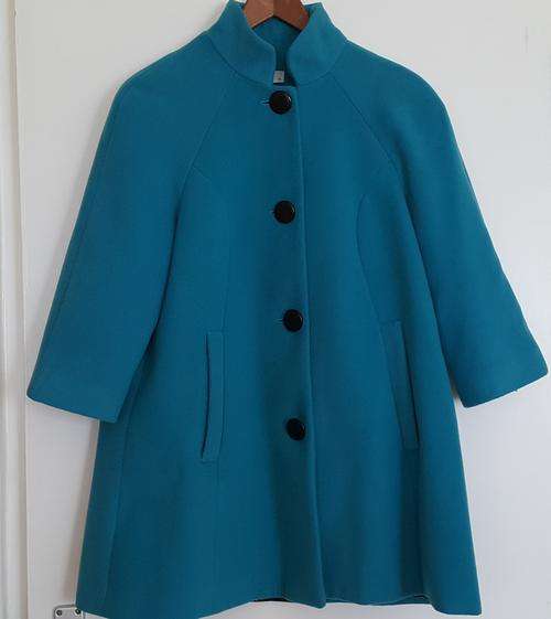 Winter coat opera cut 3/4 sleeves size 34