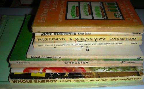 12 x books on Health and wellbeing - see details. Fabulous collection!