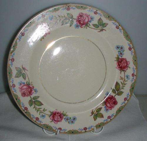 Vintage Maddock - Ivory ware - 'Rosemary' - side plate - 17cm