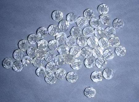 50 x facetted round Acrylic beads - 8mm