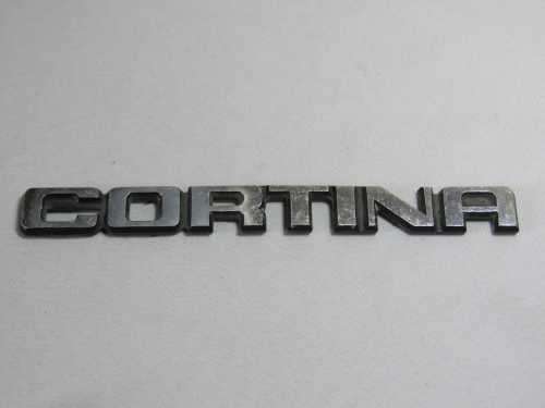 Vintage Ford Cortina car badge