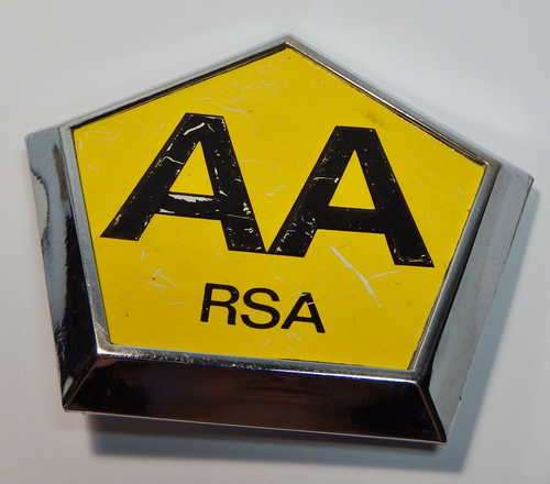 Vintage AA RSA car badge