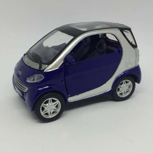 Maisto Smart City-Coupe toy car - scale 1/33 - pull back action