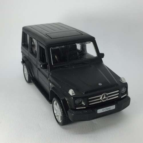 Maisto Mercedes-Benz G-Class model car - scale 1/41 - pull back action