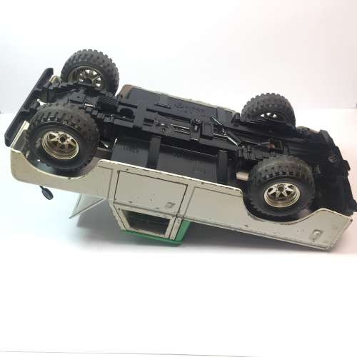 Bburago Land Rover model car - scale 1/24