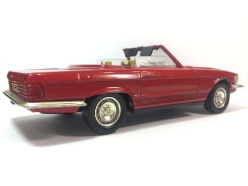 Polistil Mercedes-Benz 450 SL model car - scale 1/25